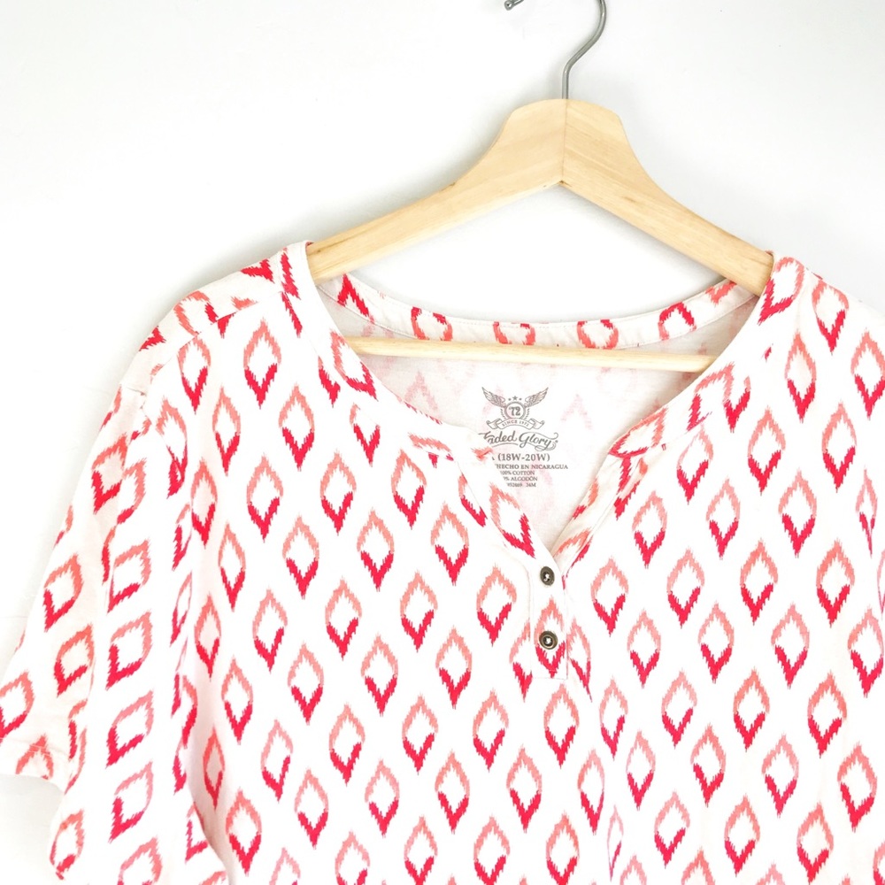 ⚡️Spring Sale⚡️ Printed Short Sleeve Top - Picture 2 of 4
